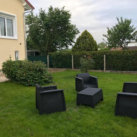 فيلا Gite Parislande Proche De Disneyland Reserve Exclusivement Aux Familles Avec Enfants Saint-Germain-sur-Morin المظهر الخارجي الصورة